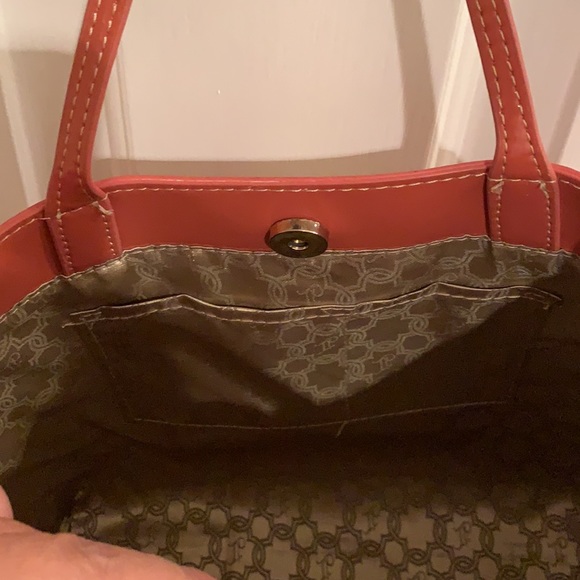Ivanka trump bag - Picture 3 of 5